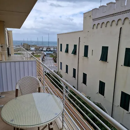 Aurora Del Tirreno *